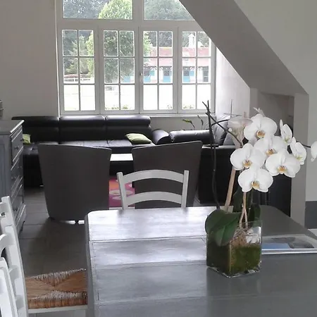 Semesterbostad Haras De Blingel